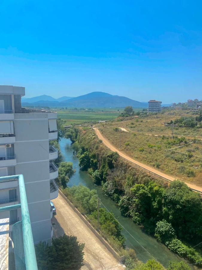 El Rio Apartments Sarande Exterior photo