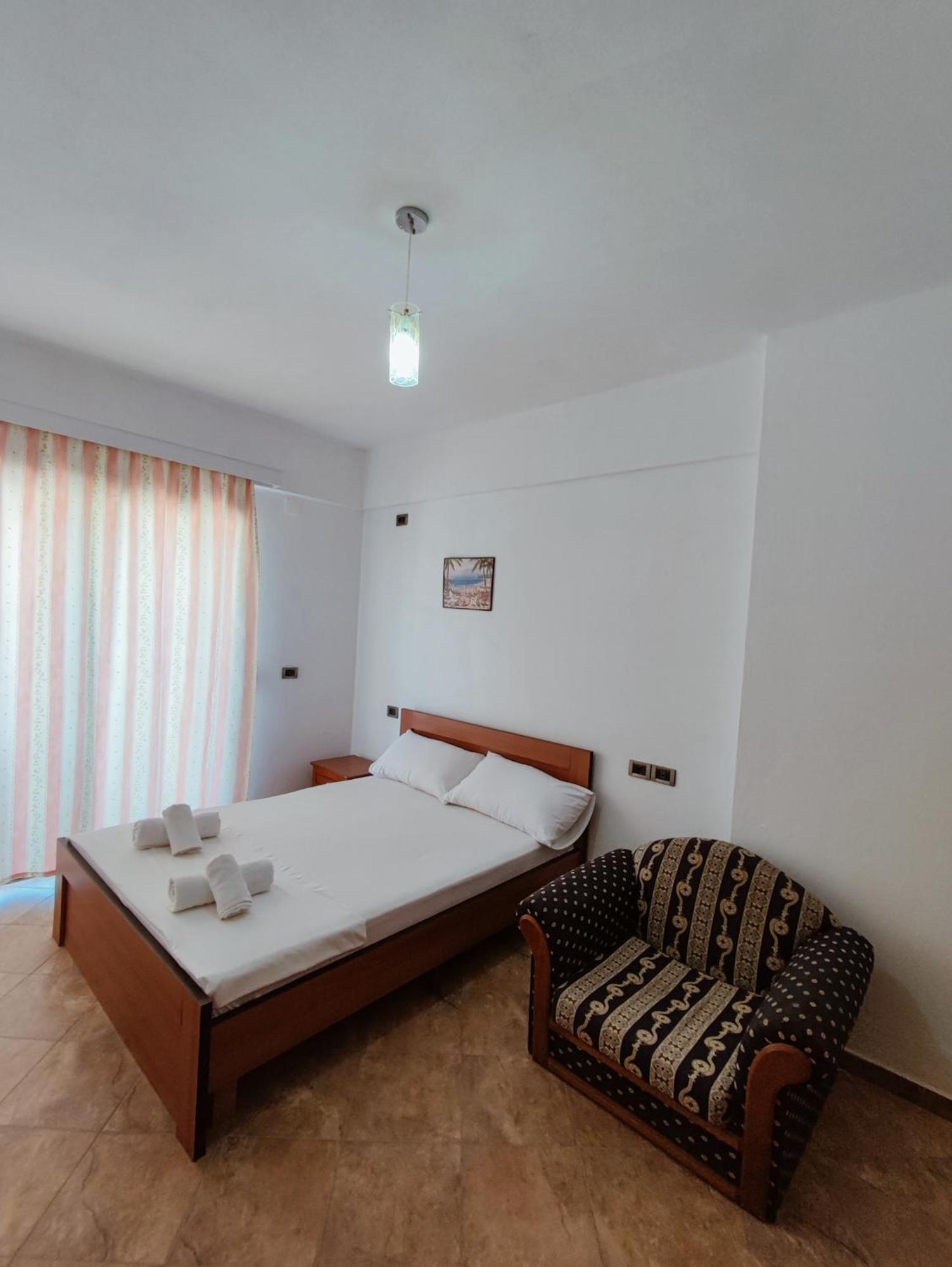 El Rio Apartments Sarande Room photo